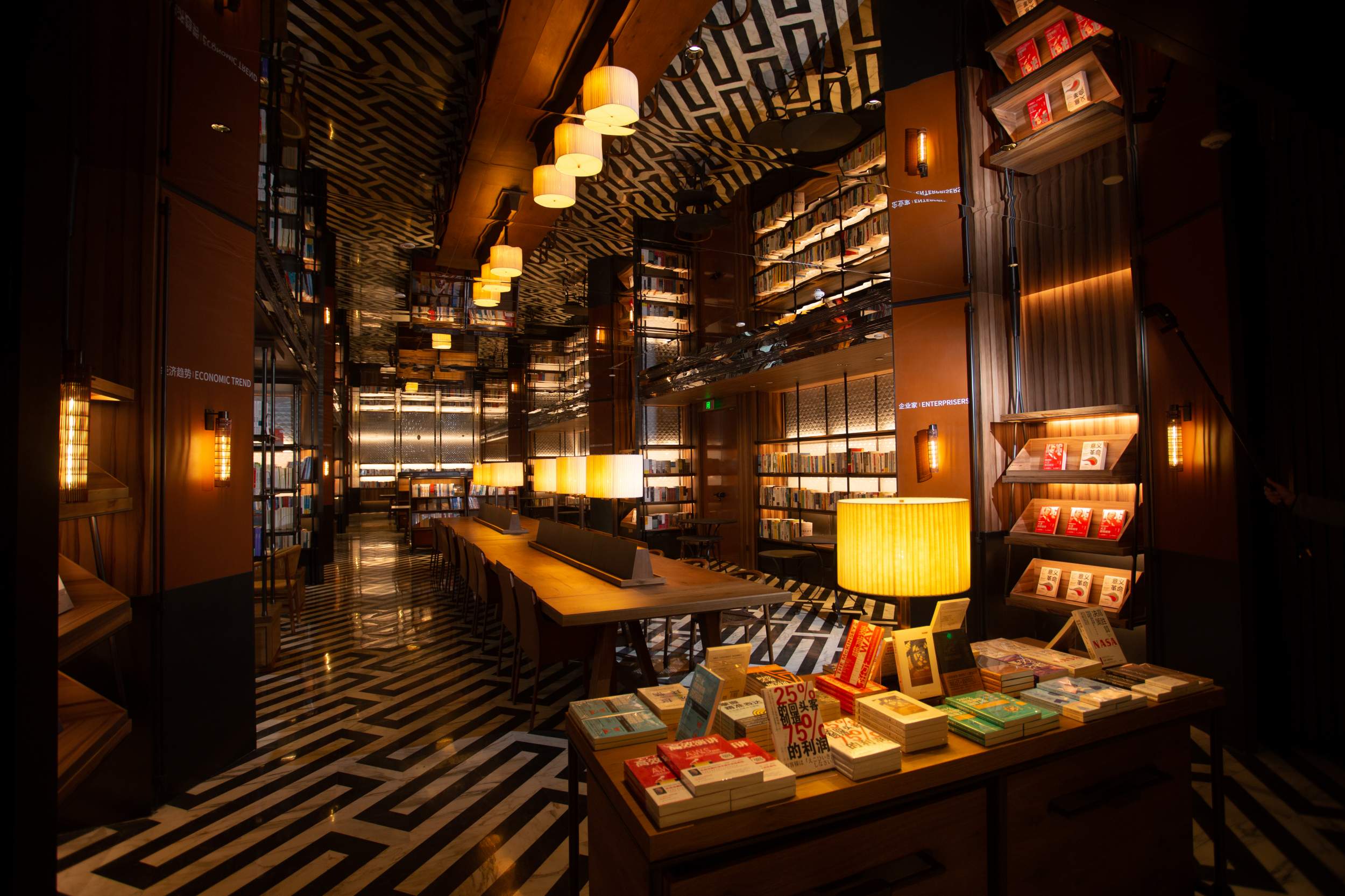 大兴机场综合服务楼项目